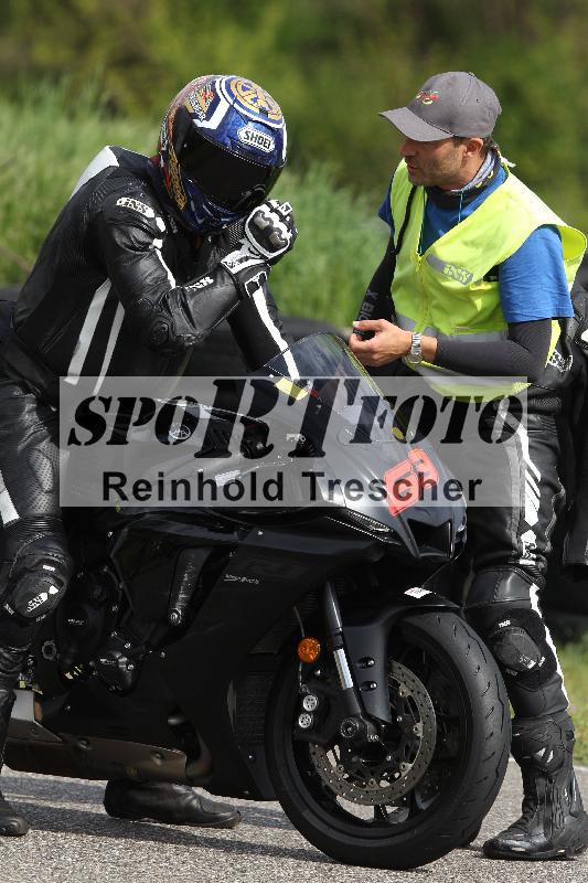 /Archiv-2025/10 23.04.2025 Cornu Master School ADR/rot-rouge/63